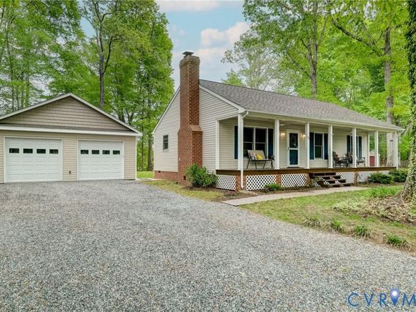 40 River Court , Aylett, VA 23009