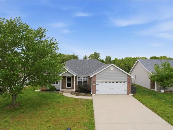 715 Iron Horse Drive, Warrensburg, MO 64093