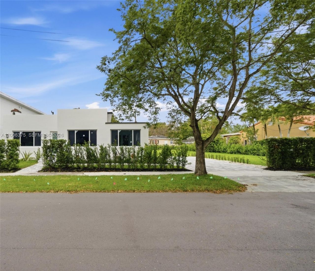 5735 SW 12th St , West Miami, FL 33144 Photo