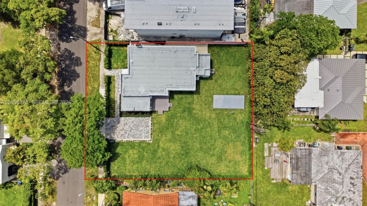 5735 SW 12th St, West Miami, FL 33144 Photo
