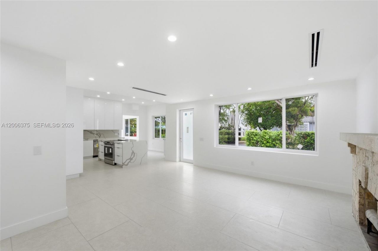5735 SW 12th St, West Miami, FL 33144 Photo