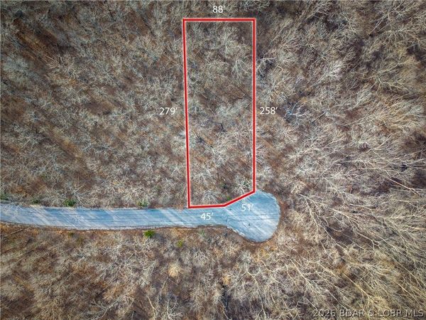 651 Fox Run , Sunrise Beach, MO 65079