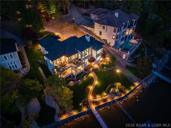 1040 Brookhaven Lane, Sunrise Beach, MO 65079