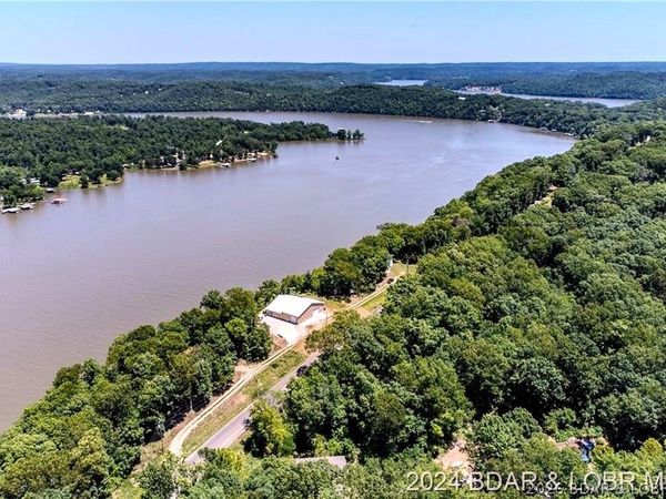 4423 LWS High Point Rd, Stover, MO 65078