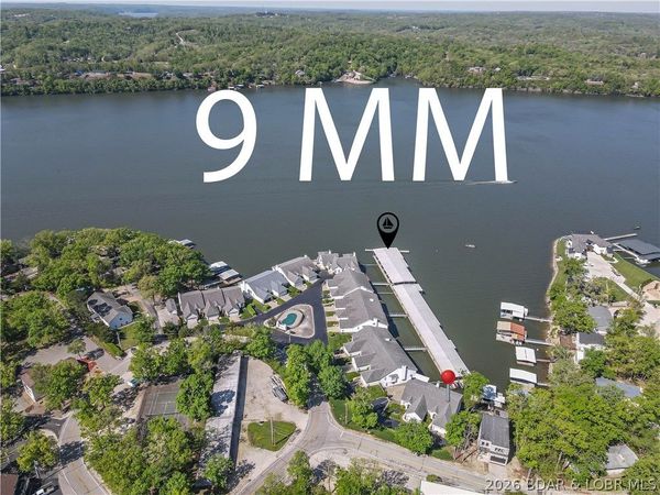 51 Bay Hill Court , Lake Ozark, MO 65049