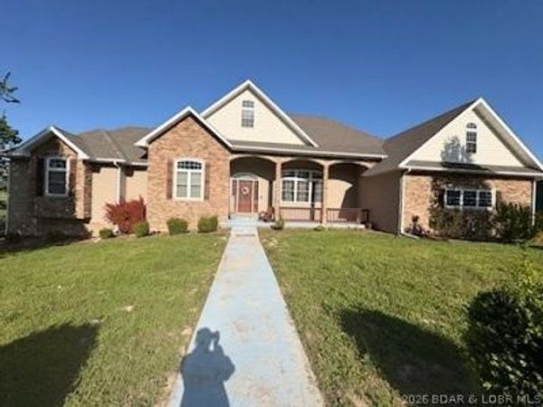 517 Andrews Avenue , Dixon, MO 65459