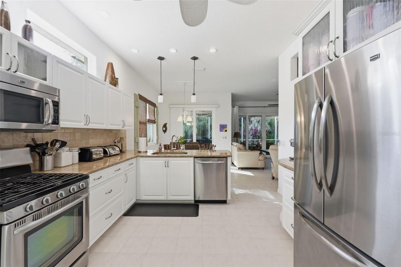 5127 Hanging Moss Lane, Sarasota, FL 34238 Photo