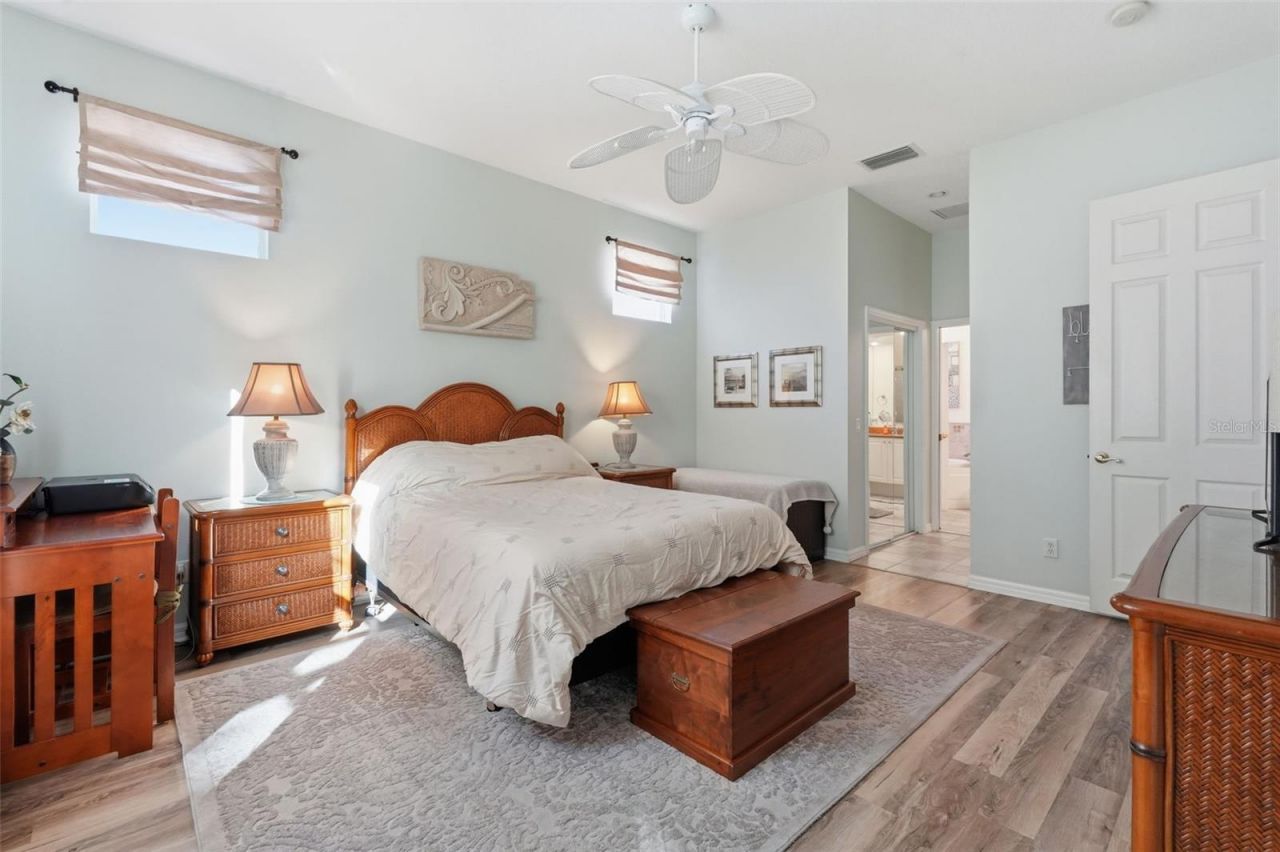 5127 Hanging Moss Lane, Sarasota, FL 34238 Photo