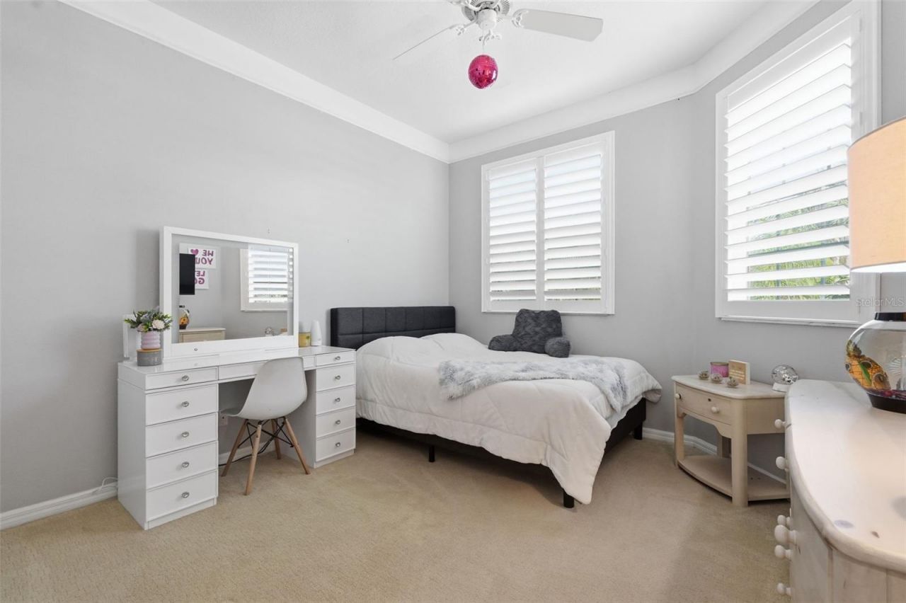 5127 Hanging Moss Lane, Sarasota, FL 34238 Photo