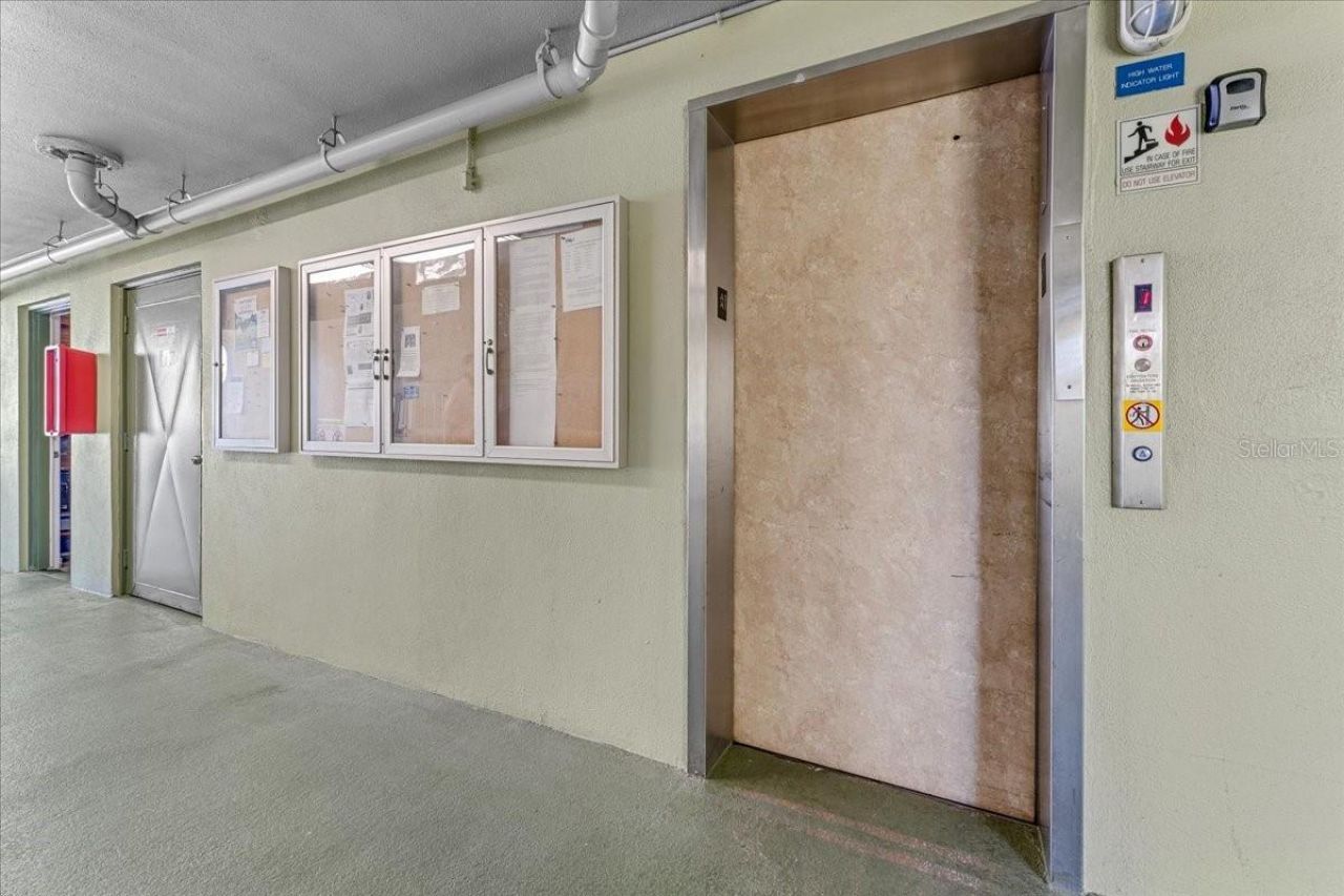 4885 1st Street Ne, Unit 212, Saint Petersburg, FL 33703 Photo