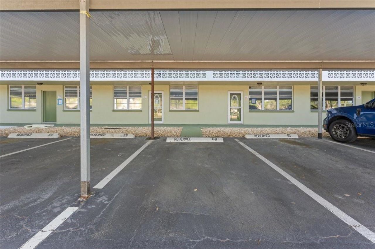 4885 1st Street Ne, Unit 212, Saint Petersburg, FL 33703 Photo