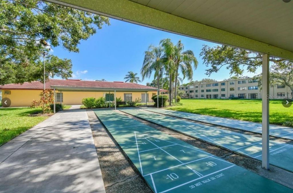 4885 1st Street Ne, Unit 212, Saint Petersburg, FL 33703 Photo