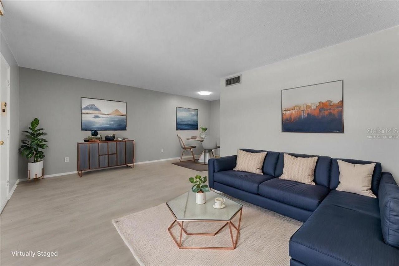 4885 1st Street Ne, Unit 212, Saint Petersburg, FL 33703 Photo