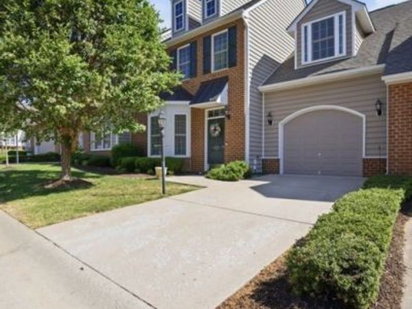 5425 Creek Heights Drive , Chesterfield, VA 23112