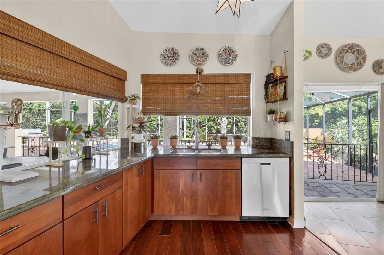 5965 Pier Place Drive , Lakeland, FL 33813 Photo