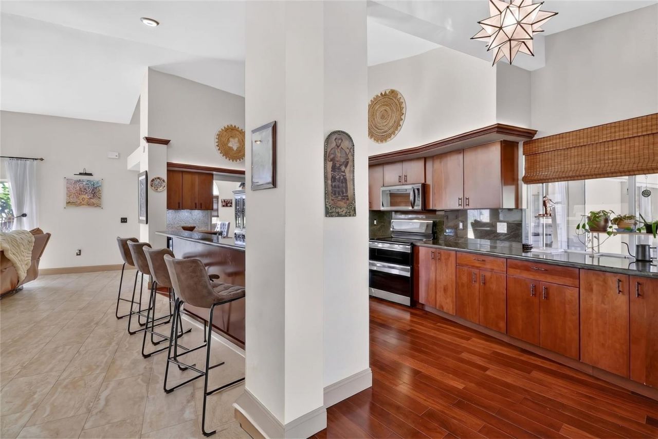 5965 Pier Place Drive , Lakeland, FL 33813 Photo