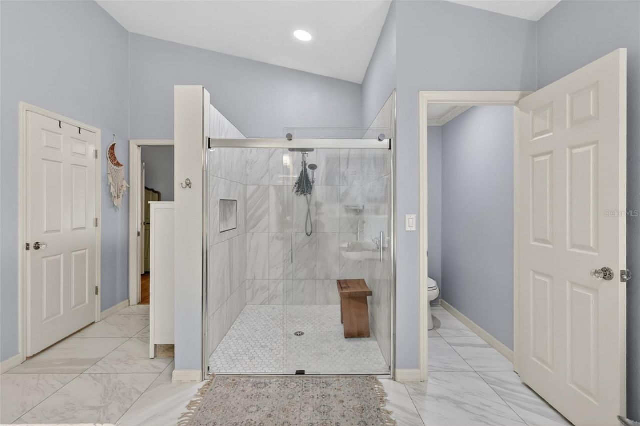 5965 Pier Place Drive , Lakeland, FL 33813 Photo