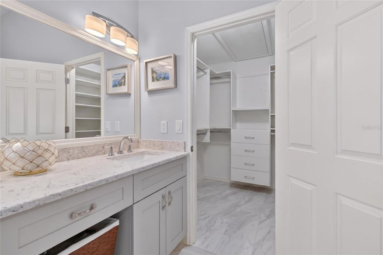 5965 Pier Place Drive , Lakeland, FL 33813 Photo