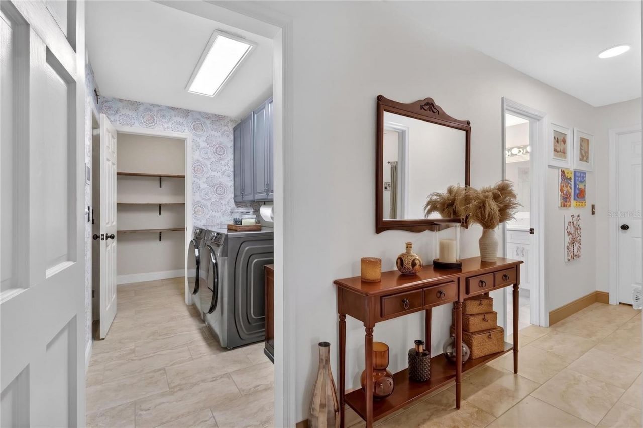 5965 Pier Place Drive , Lakeland, FL 33813 Photo