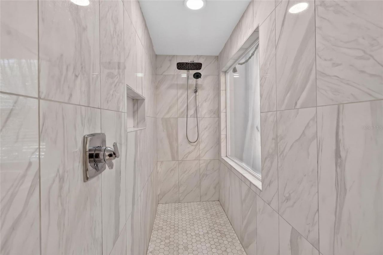 5965 Pier Place Drive , Lakeland, FL 33813 Photo