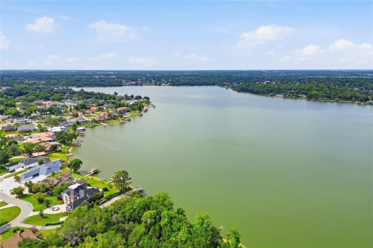 5965 Pier Place Drive , Lakeland, FL 33813 Photo