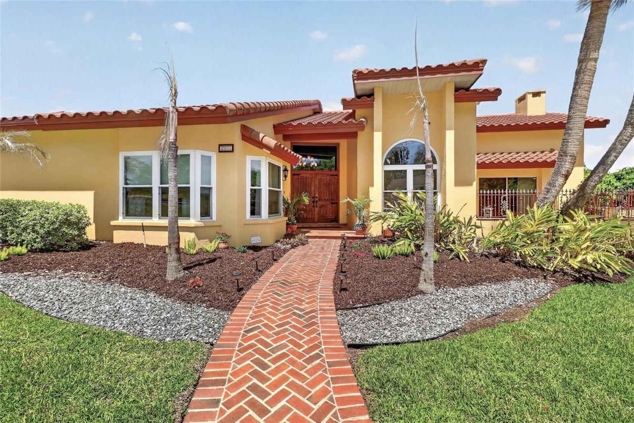 5965 Pier Place Drive , Lakeland, FL 33813 Photo