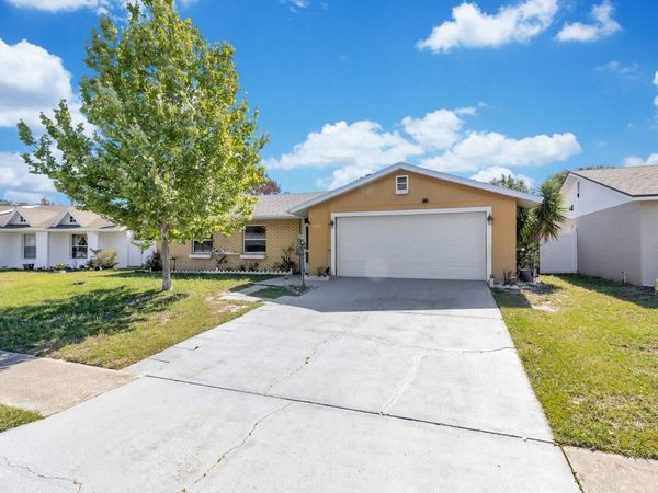 11253 CARRIAGE COURT , ORLANDO, FL 32837