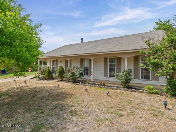 6611 Grant Cove, Olive Branch, MS 38654