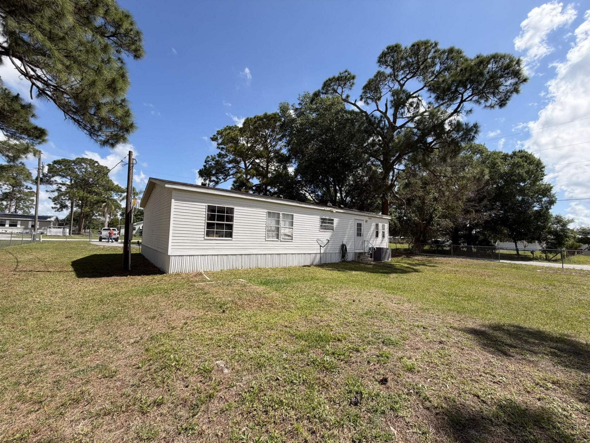 5924 NE 4th Lane, Okeechobee, FL 34974 Photo