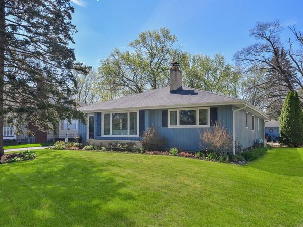 28W521 Warrenville Road , Warrenville, IL 60555