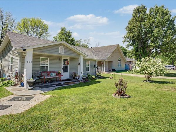 509 Hart Avenue , Springdale, AR 72764