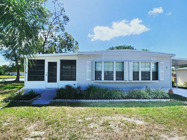 4 Boca Chica, Port St. Lucie, FL 34952