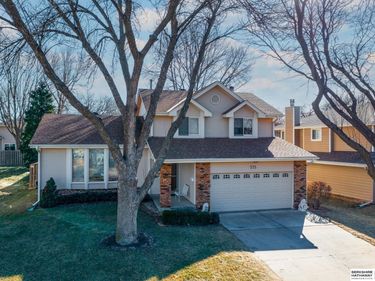 575 N 152 Avenue Circle , Omaha, NE 68154