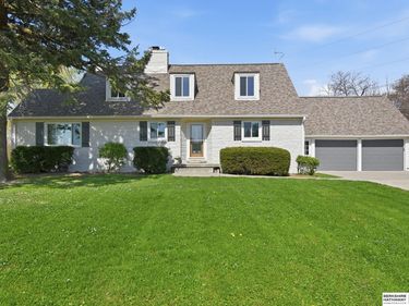 1116 Loveland Drive , Omaha, NE 68124