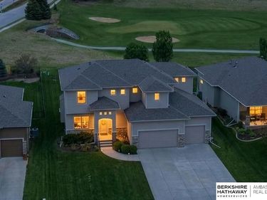 6241 N 157th Avenue Circle, Omaha, NE 68116