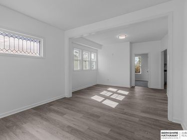 1211 Arbor Street, Omaha, NE 68108