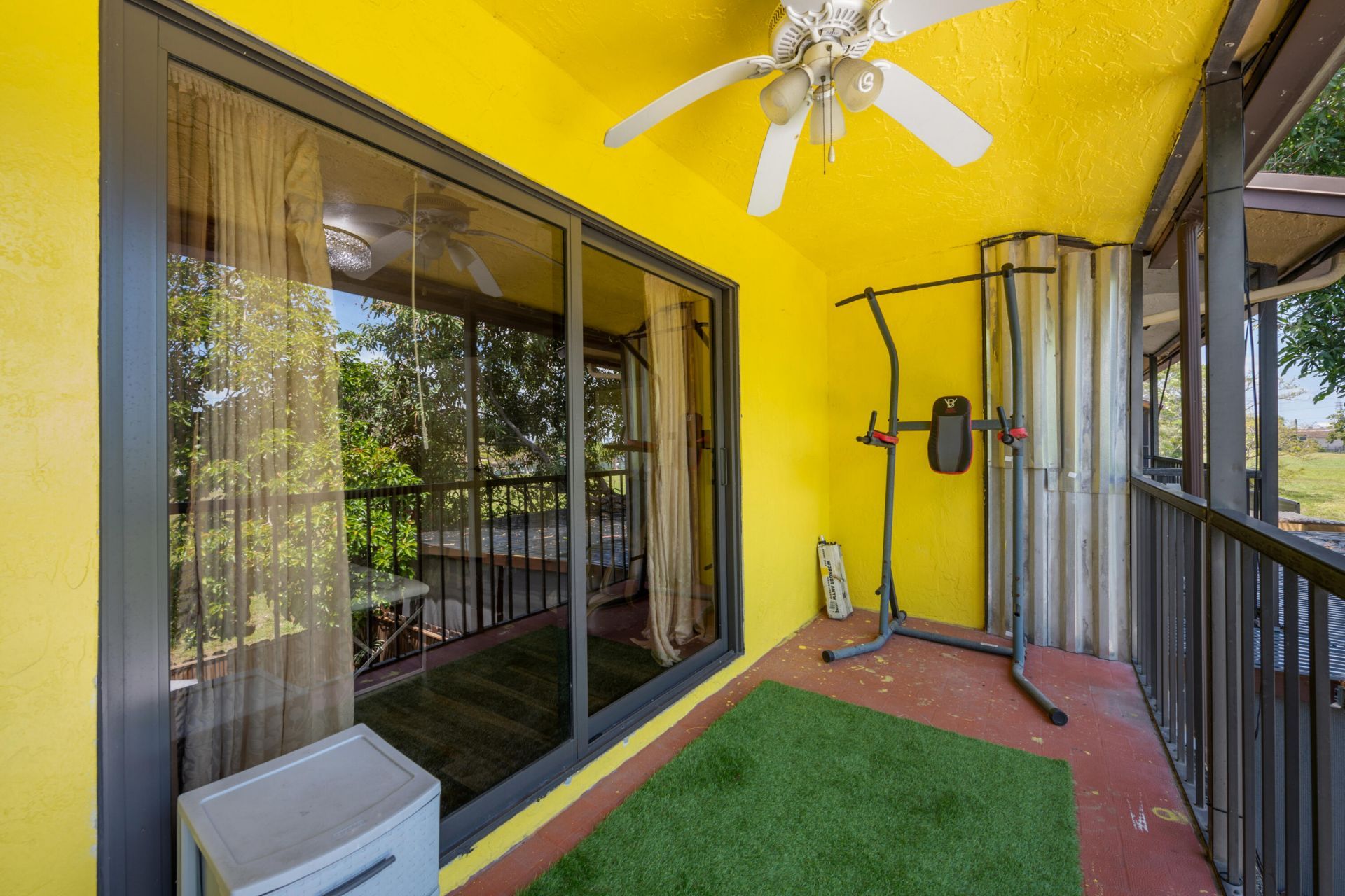 1129 NE 210th Terrace, Miami, FL 33179 Photo