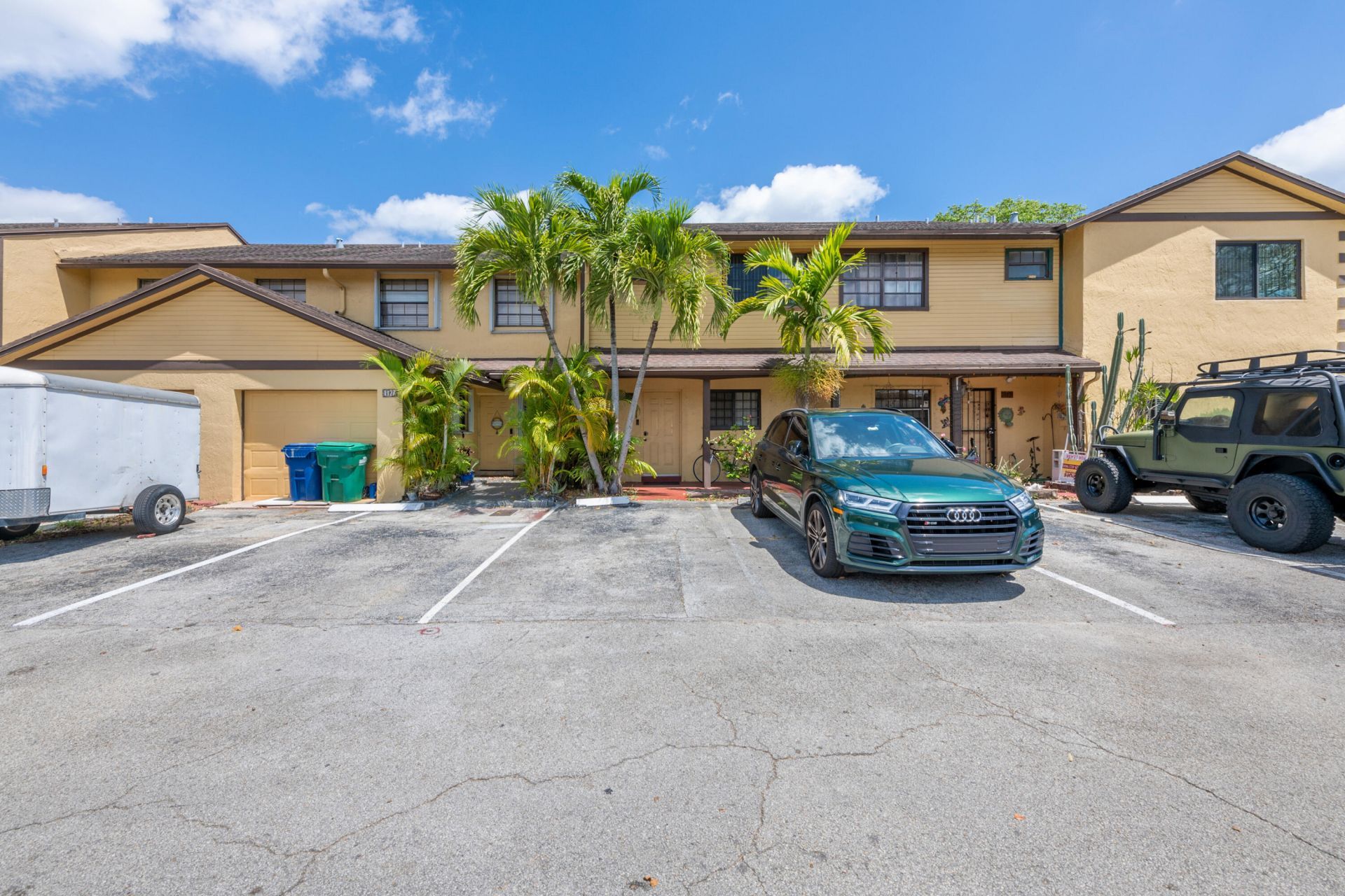1129 NE 210th Terrace, Unit 210, Miami, FL 33179 Photo