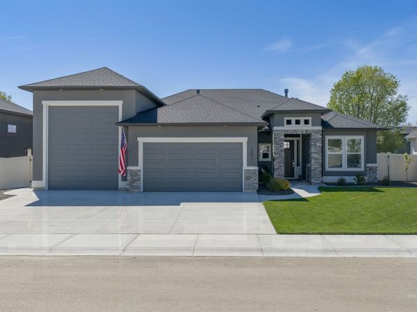 241 W Moray, Middleton, ID 83644