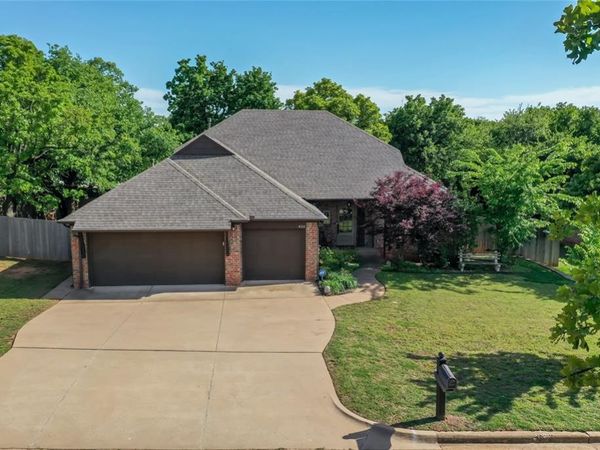 420 Steve Douglas Drive, Edmond, OK 73034