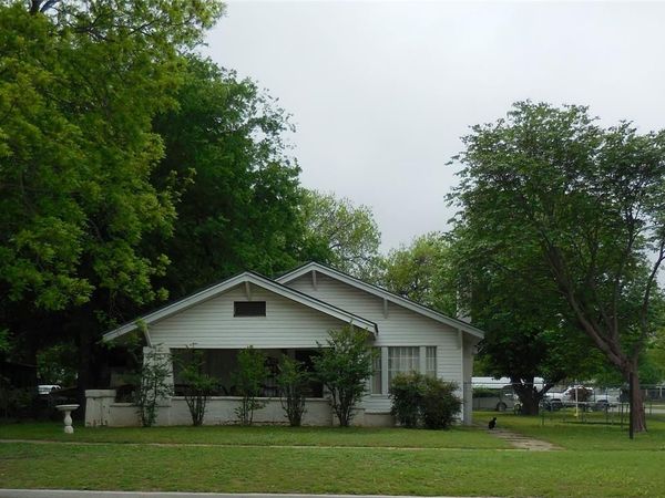 601 S 3rd Street, Davis, OK 73030