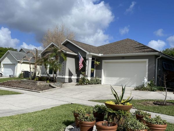 5513 Oak Hollow Drive , Titusville, FL 32780