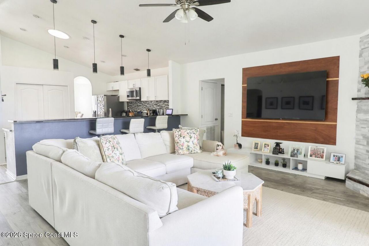 704 Carriage Hill Road, Melbourne, FL 32940 Photo