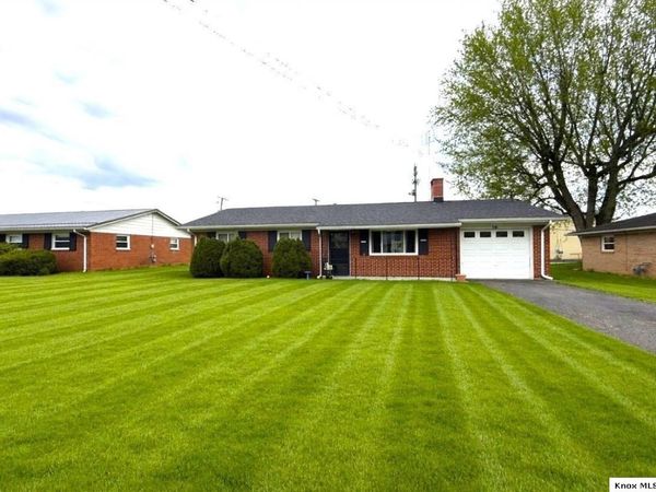 16 Plaza Drive, Mount Vernon, OH 43050