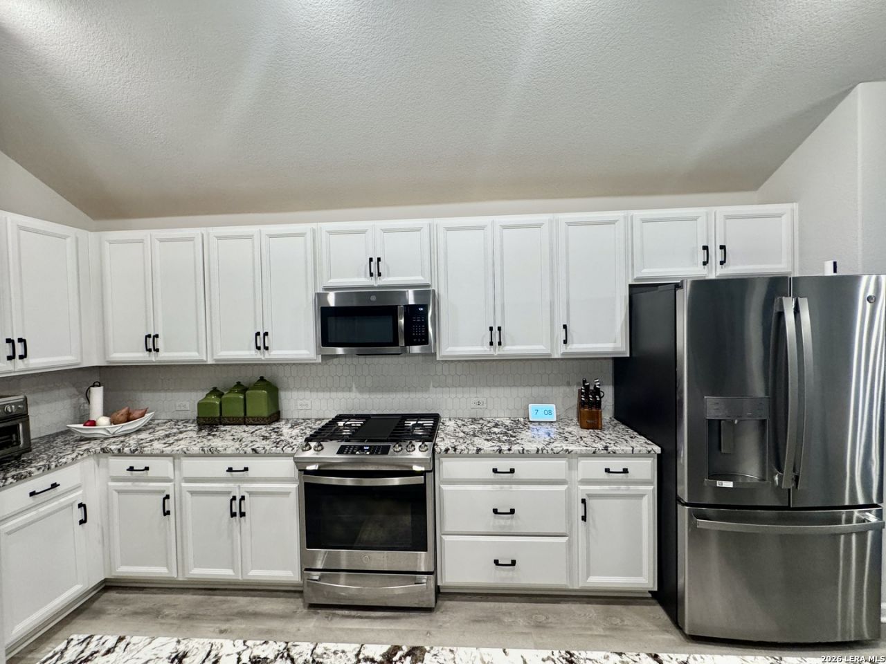 142 Willamette Way, Kyle, TX 78640 Main Photo