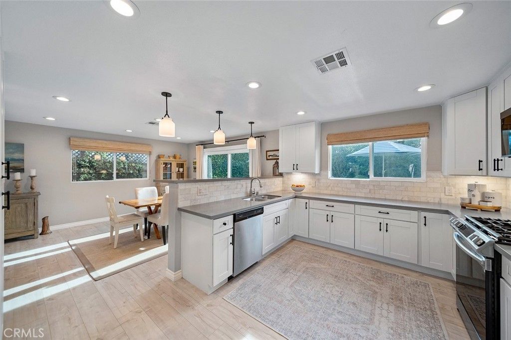 3217 Montana, Costa Mesa, CA 92626 Main Photo