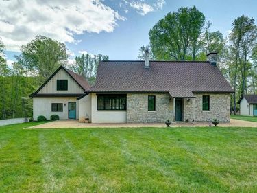 1852 THOMFORDSON LN , Ruckersville, VA 22968