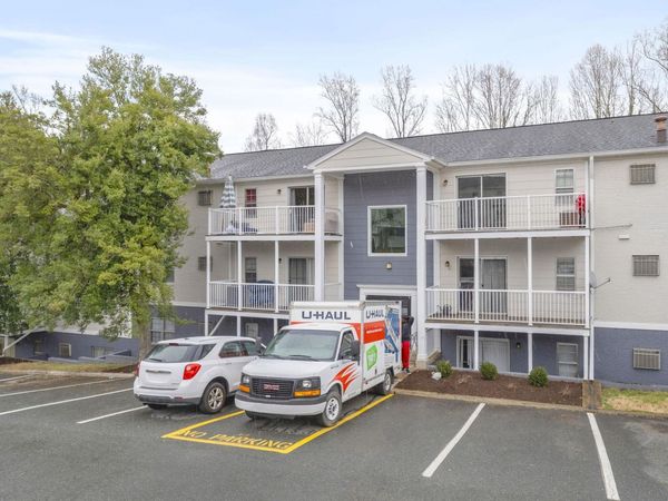 545 BURGOYNE RD , Unit 11, Charlottesville, VA 22901