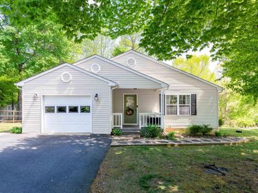 23 ARAPAHO TRL , Palmyra, VA 22963