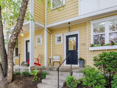 111 MELBOURNE PRK, Unit B, Charlottesville, VA 22901